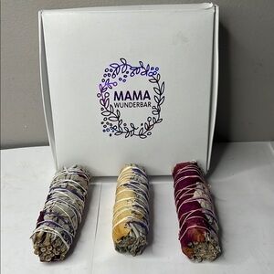 MAMA WUNDERBAR Smudge Kit - White Flower Sage Cedar. New in Box